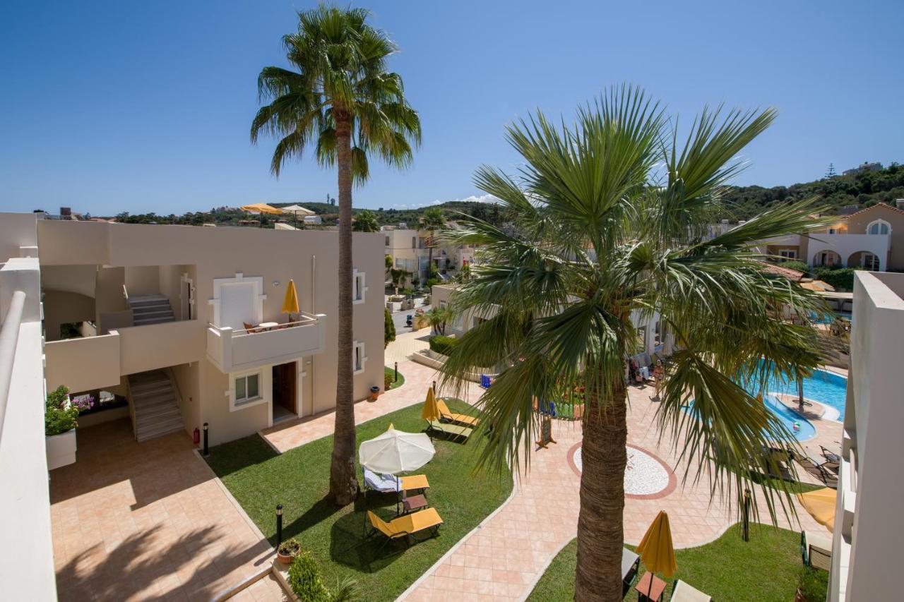 Aparthotel Toxo 3*